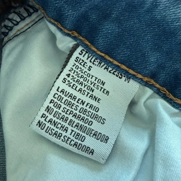 BAMBOO Blue Flare Jeans with Floral Embroidery - Picture 6 of 11